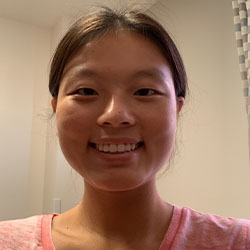 Emma Schroeder headshot