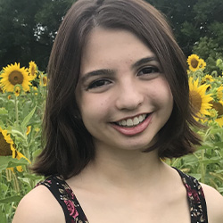 Emma Kohlenberg headshot