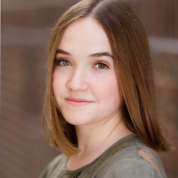 Ellie Turk headshot