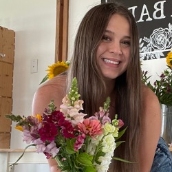 Emily Pajazetovic headshot