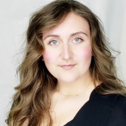 Nora Engstrom headshot