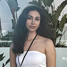 Nazanin Vakili headshot