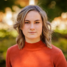 Charlotte Larsen headshot